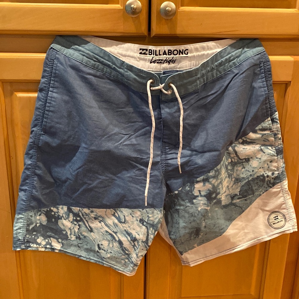 Billabong Board Shorts Mens 33 Lo-Tides Surf Swim Trunks Pockets
